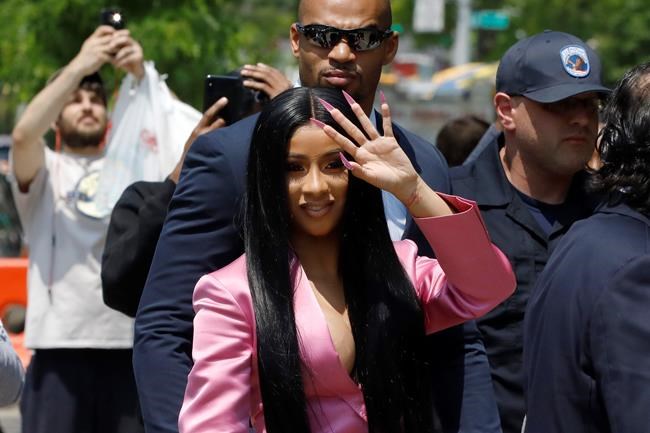 Cardi B hit with new felony charges in strip club brawl | iNFOnews.ca Cardi B hit with new felony charges in strip club brawl | iNFOnews.ca