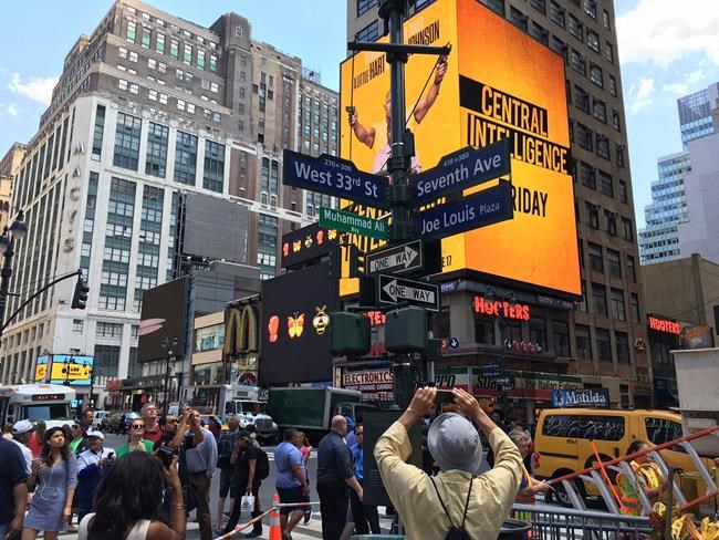 Street near Madison Square Garden becomes Muhammad Ali Way | iNFOnews.ca