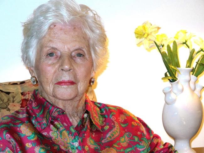 Infant who survived in 1920s sideshow incubator dies at 96 | iNFOnews.ca Infant who survived in 1920s sideshow incubator dies at 96 | iNFOnews.ca
