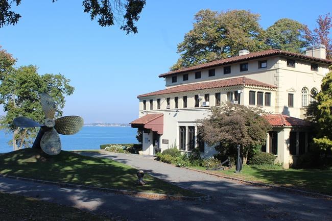 5 Kings Point soccer players sue to overturn graduation ban | iNFOnews.ca