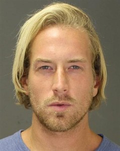 Son arrested on murder charge in shooting of hedge fund founder discovered in NY apartment | iNFOnews.ca