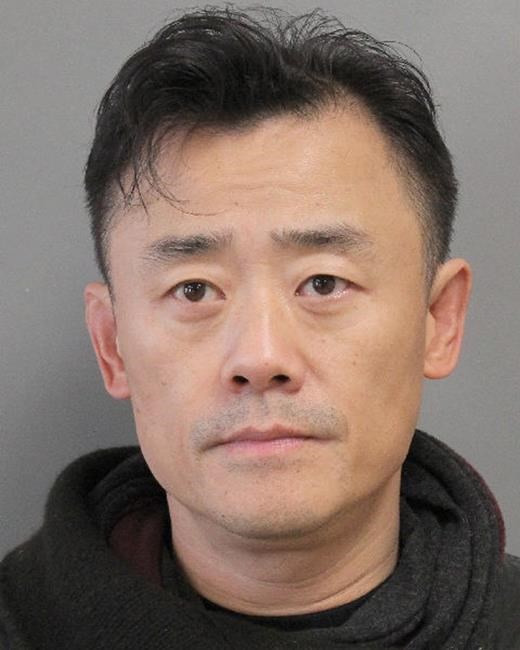 Popular Chinese comedian faces weapon, drug charges in NY | iNFOnews.ca Popular Chinese comedian faces weapon, drug charges in NY | iNFOnews.ca