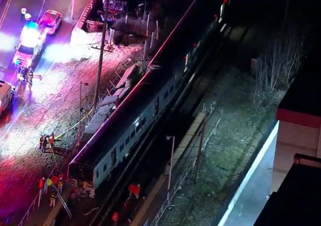 3 people killed in train-vehicle collision on Long Island | iNFOnews.ca CP1581364174