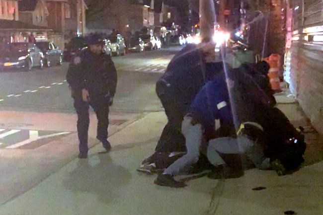 Video of black man’s arrest spurs outrage, NYPD probe | iNFOnews.ca