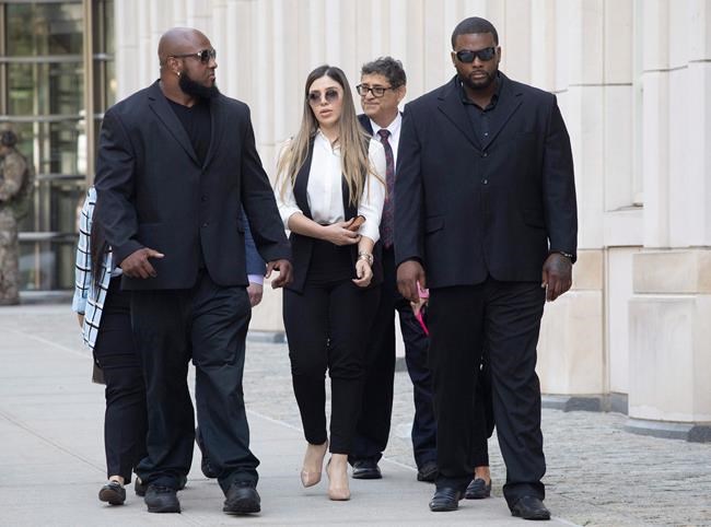 Officer who guarded El Chapo's wife arrested in drug sting | iNFOnews.ca