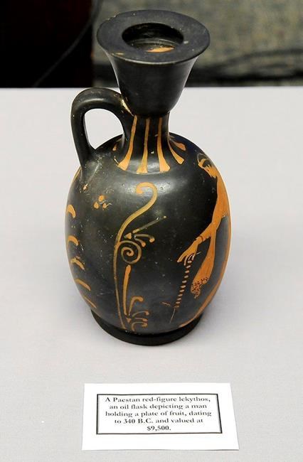 Looted statues, pottery returned to Italy after probe in NYC | iNFOnews.ca