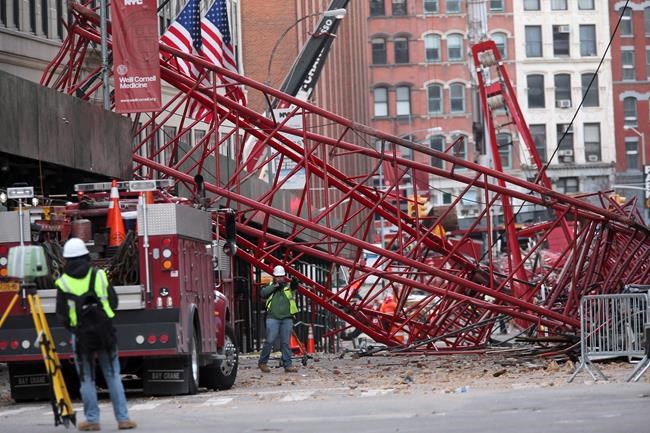 Fatal NYC crane collapse blamed on operator error | iNFOnews.ca