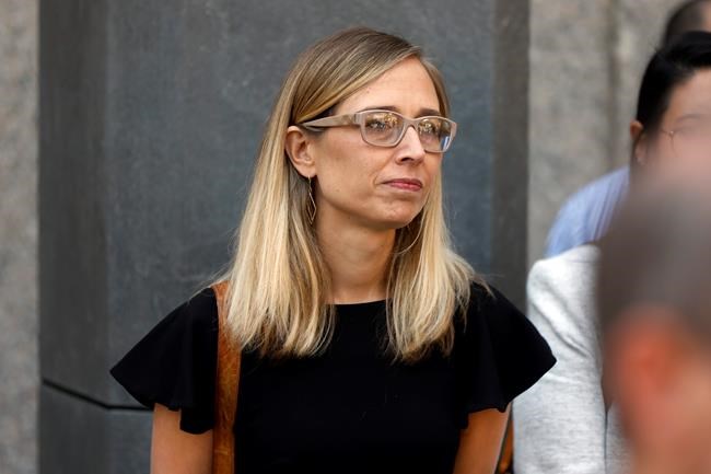 Woman who spoke at Epstein's bail hearing sues his estate | iNFOnews.ca