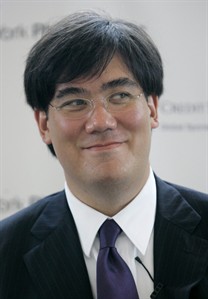 NY Philharmonic extending contract of Music Director Alan Gilbert through 2016-17 season | iNFOnews.ca