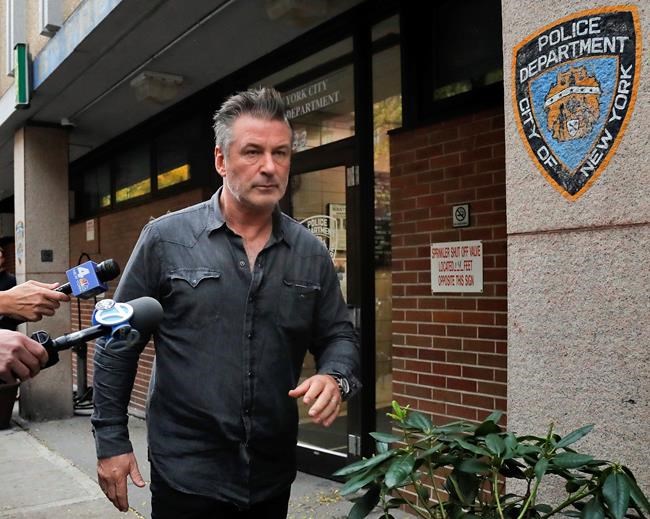 Alec Baldwin's lawyer: Video will clear him in parking clash | iNFOnews.ca