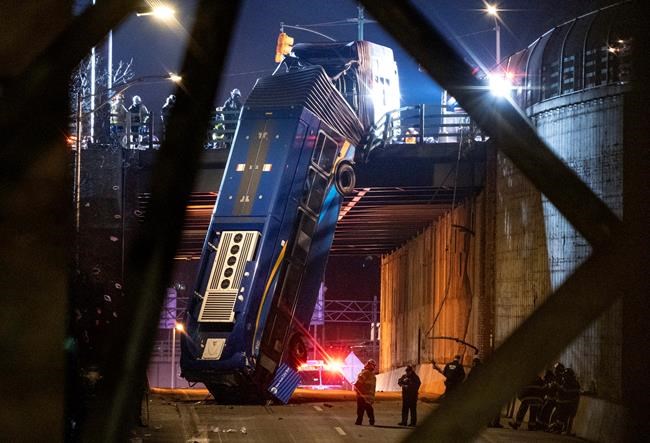 Bus driver in dramatic bridge plunge says it 'just took off' | iNFOnews.ca CP1791375990