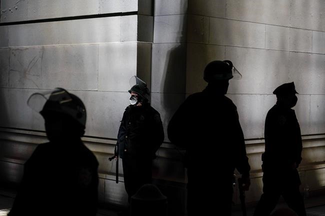 NYPD posts discipline records, critics say many still hidden | iNFOnews.ca CP1709205068