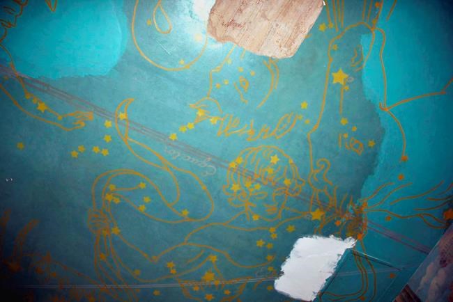 New Deal art experts say painting over mural was vandalism | iNFOnews.ca