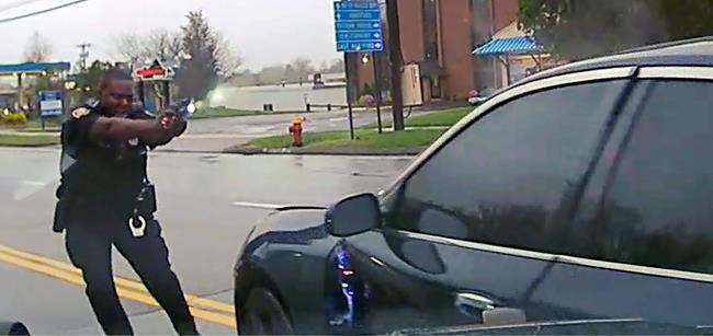 Officer is found justified in fatal shooting of driver, 18 | iNFOnews.ca CP1831431651