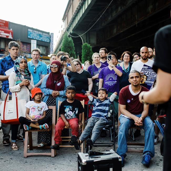 Behind Ocasio-Cortez's upset victory, an unconventional crew | iNFOnews.ca