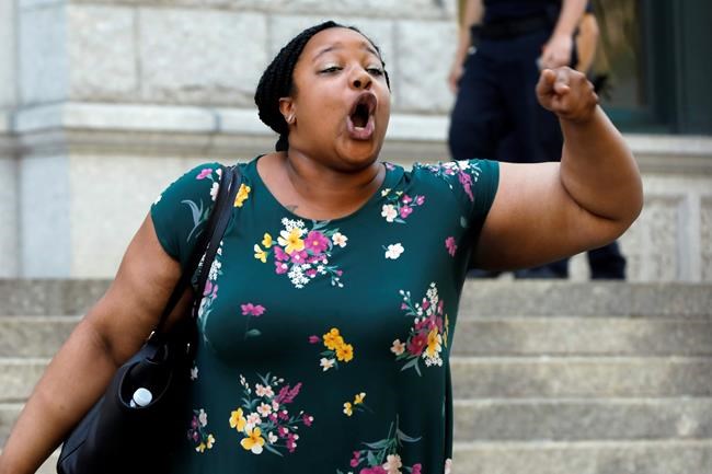 Police officer in 'I can't breathe' death won't be charged | iNFOnews.ca Police officer in 'I can't breathe' death won't be charged | iNFOnews.ca