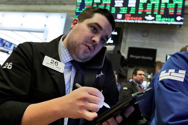 S&P 500 keeps climbing as calm continues to reign for stocks | iNFOnews.ca CP117165932