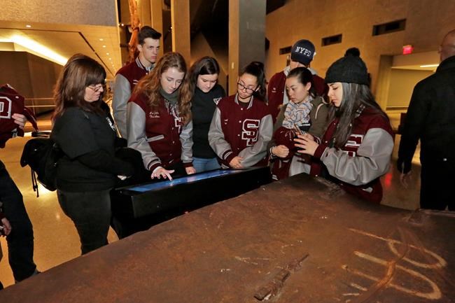 Florida school shooting survivors visit Sept. 11 museum | iNFOnews.ca