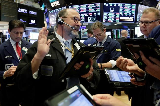 Markets Right Now: Tech leads stock gains in midday trade | iNFOnews.ca