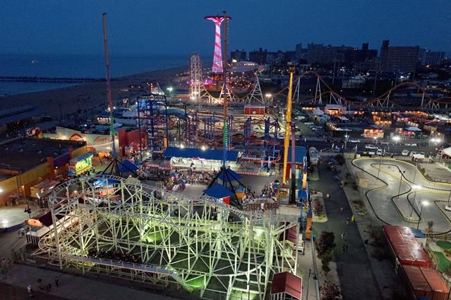 NY to open amusement parks, summer camps in coming months | iNFOnews.ca NY to open amusement parks, summer camps in coming months | iNFOnews.ca