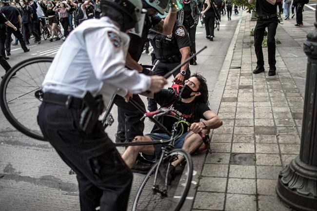 NYC to give greater access to police disciplinary records | iNFOnews.ca