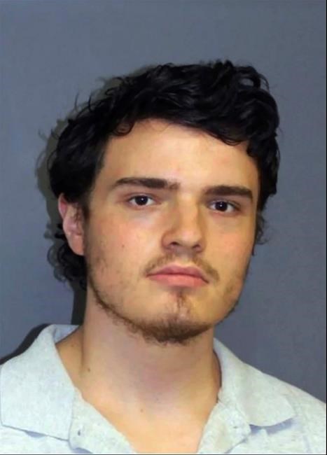 UConn student fugitive in court, charged with murder | iNFOnews.ca UConn student fugitive in court, charged with murder | iNFOnews.ca