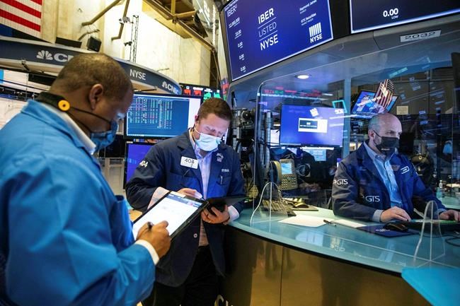 A bumpy day leaves stocks mostly lower; bond yields ease | iNFOnews.ca