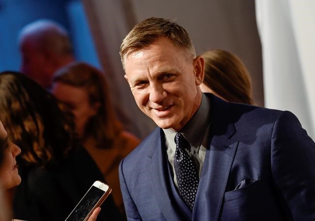 Daniel Craig to return as 007 in 2019, Danny Boyle at helm | iNFOnews.ca Daniel Craig to return as 007 in 2019, Danny Boyle at helm | iNFOnews.ca