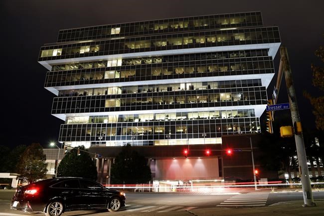 Owners of OxyContin maker paid more after company's big fine | iNFOnews.ca