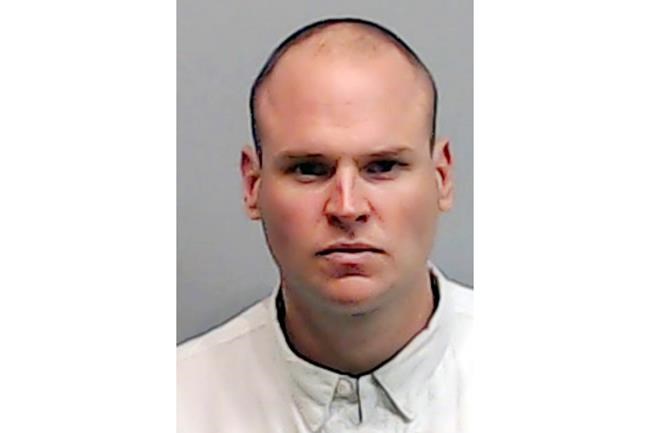 Video shows encounter that led to charge for Atlanta officer | iNFOnews.ca Video shows encounter that led to charge for Atlanta officer | iNFOnews.ca