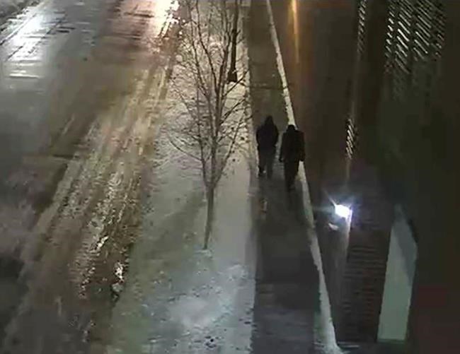 Police release photos of "persons of interest" in attack | iNFOnews.ca CP1141598182