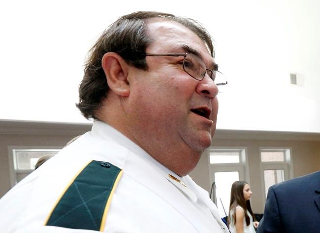 Ex-sheriff gets 6 years in prison over drug dealer bribes | iNFOnews.ca