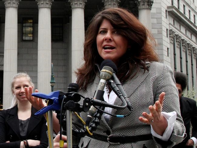 Naomi Wolf promotes new book delayed in the US by errors | iNFOnews.ca Naomi Wolf promotes new book delayed in the US by errors | iNFOnews.ca
