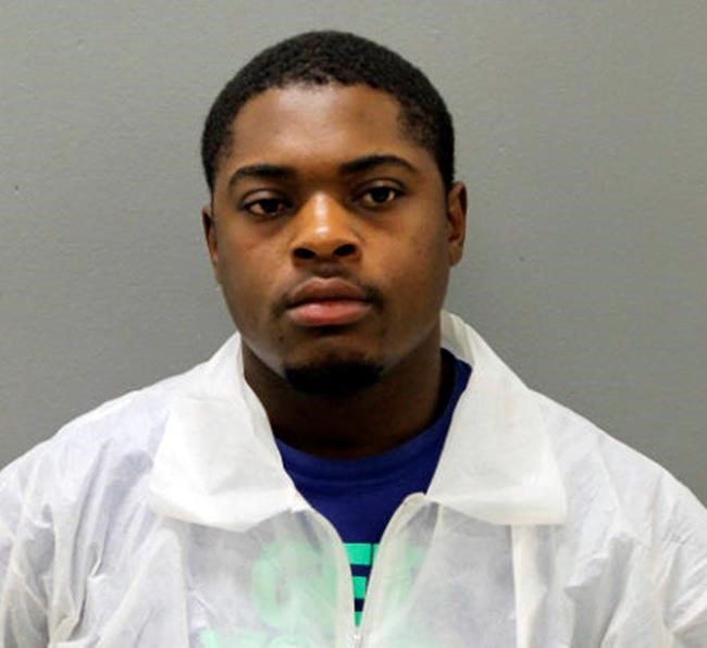 Man charged after train deaths of 2 Chicago police officers | iNFOnews.ca