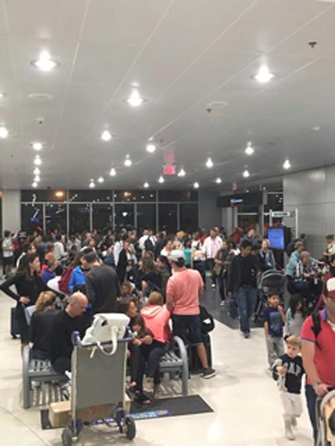 Police shoot armed man at Miami airport amid Irma evacuation | iNFOnews.ca