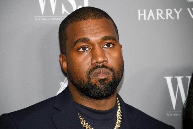 Rapper Kanye West performs for Texas jail inmates | iNFOnews.ca Rapper Kanye West performs for Texas jail inmates | iNFOnews.ca