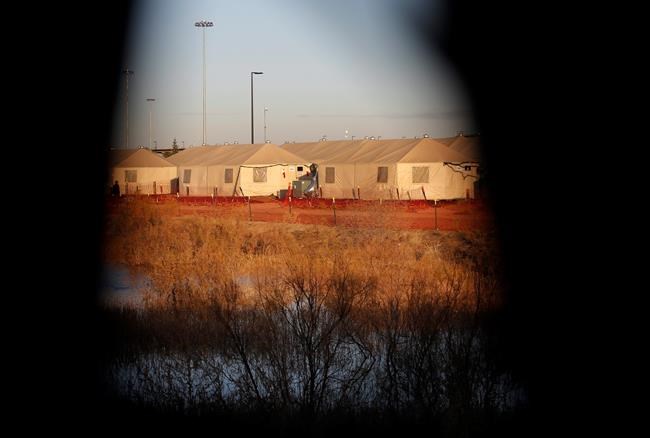 Huge migrant teen detention camp in Texas shutting down | iNFOnews.ca