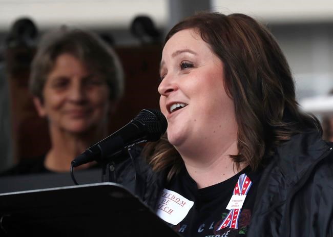 Judge: Ejecting teacher from school board meeting broke law | iNFOnews.ca