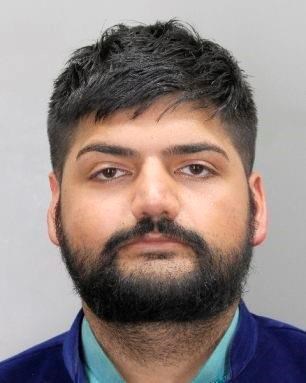 Virginia man charged with threats at mosque, ramming cars | iNFOnews.ca