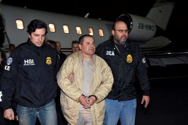 Mexican drug lord El Chapo will be tried in US in April 2018 | iNFOnews.ca