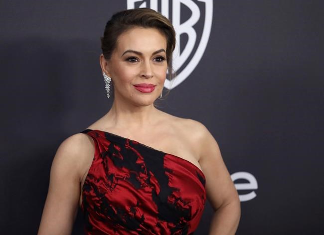 Alyssa Milano calls for sex strike, ignites social media | iNFOnews.ca Alyssa Milano calls for sex strike, ignites social media | iNFOnews.ca
