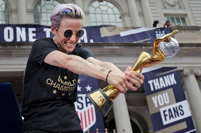 NYC police probe defaced Rapinoe posters | iNFOnews.ca NYC police probe defaced Rapinoe posters | iNFOnews.ca