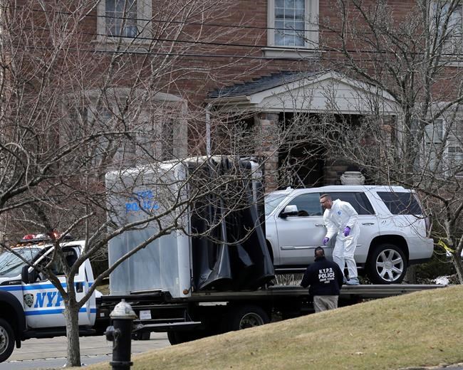 Reputed Gambino crime boss shot to death in New York City | iNFOnews.ca