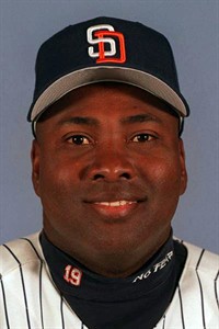 Hall of Famer Tony Gwynn dies of cancer at 54; played 20 seasons with Padres | iNFOnews.ca Hall of Famer Tony Gwynn dies of cancer at 54; played 20 seasons with Padres | iNFOnews.ca