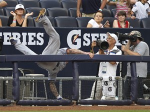 Teixeira hits two-run homer, Yankees finish sweep of Blue Jays with a 6-0 win | iNFOnews.ca CP19454719