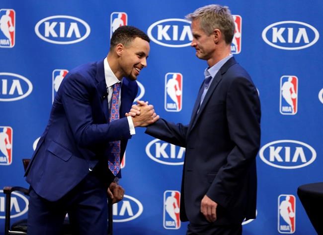 Stephen Curry is first unanimous NBA MVP, takes honour again | iNFOnews.ca
