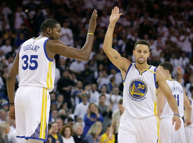 Steph Curry sneakers raise $45,201 for Oakland fire victims | iNFOnews.ca