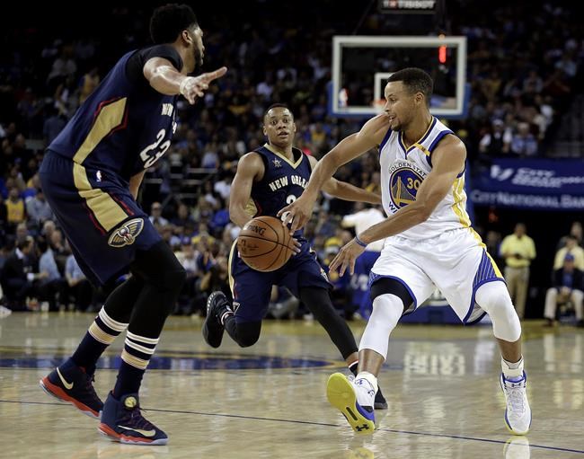 Sweet shot: Stephen Curry hits NBA-record 13 3-pointers | iNFOnews.ca Sweet shot: Stephen Curry hits NBA-record 13 3-pointers | iNFOnews.ca