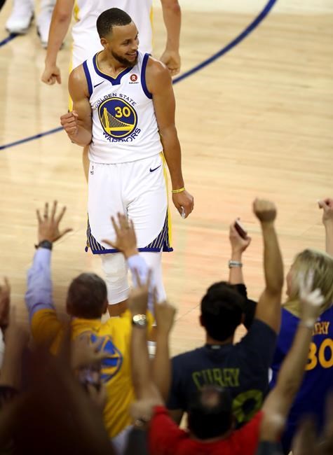 Warriors withstand James' 51 points to win NBA Finals Game 1 | iNFOnews.ca Warriors withstand James' 51 points to win NBA Finals Game 1 | iNFOnews.ca