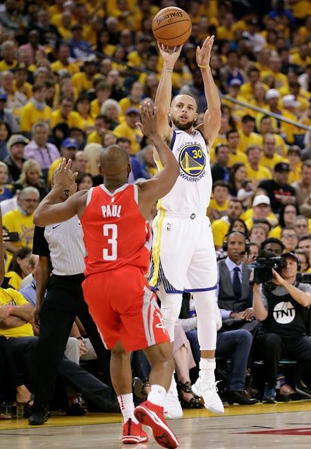 Curry comes alive to score 35, Warriors rout Rockets by 41 | iNFOnews.ca